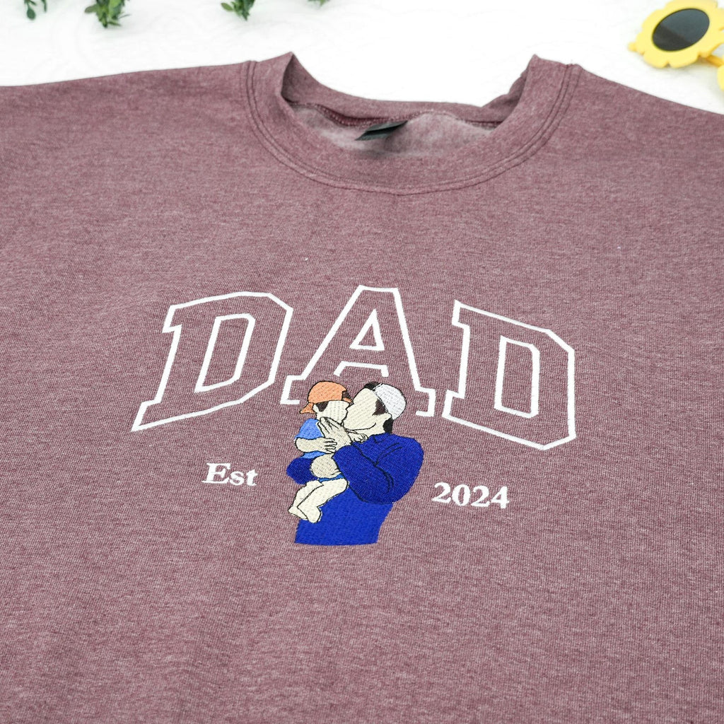 Custom Embroidered Papa/Papi/Papá/Dad Sweatshirt & Hoodie – Personalized Father & Child Photo Gift