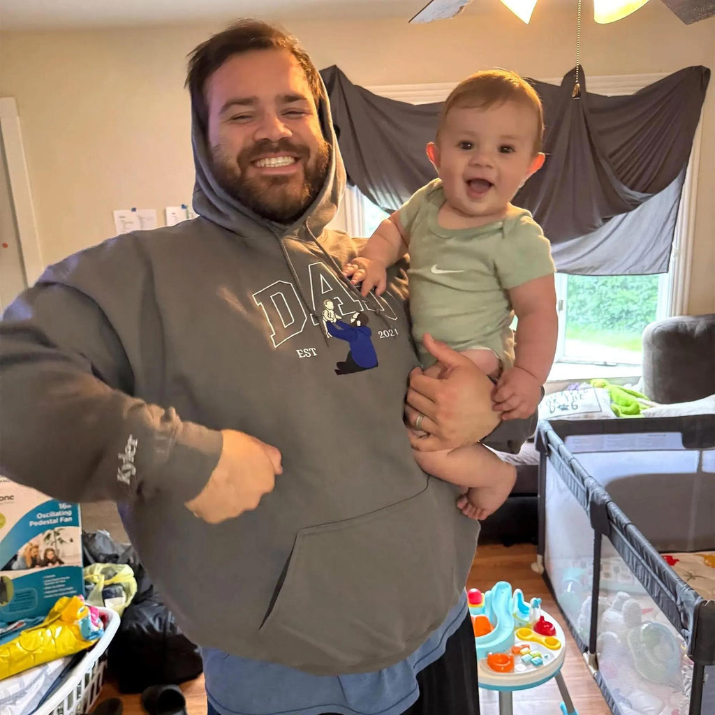 Custom Embroidered Papa/Papi/Papá/Dad Sweatshirt & Hoodie – Personalized Father & Child Photo Gift