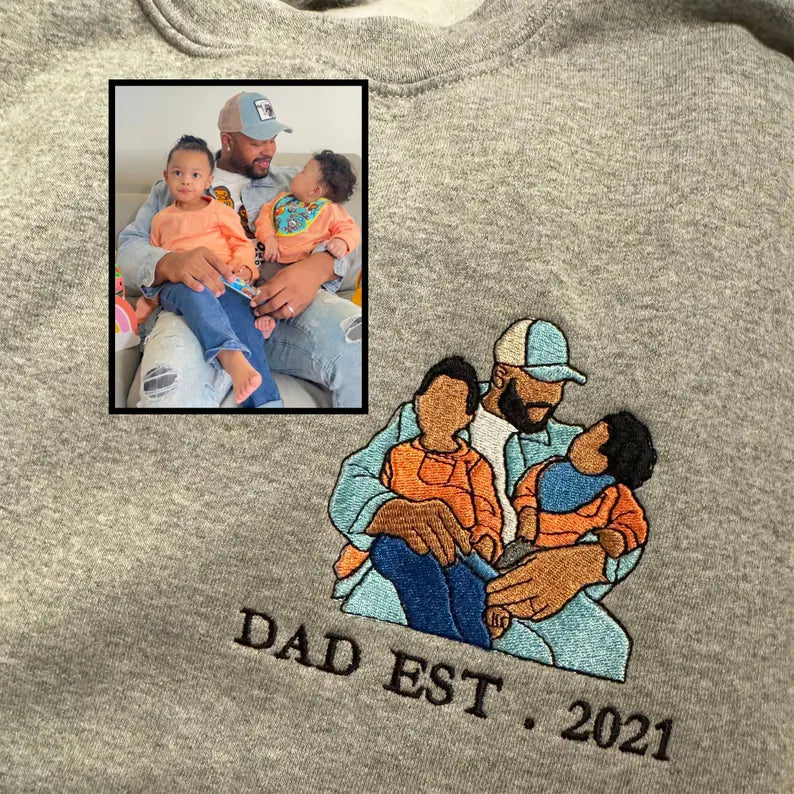 Daddy & Me – Custom Father & Kid Embroidered Sweatshirt & Hoodie & T-shirt