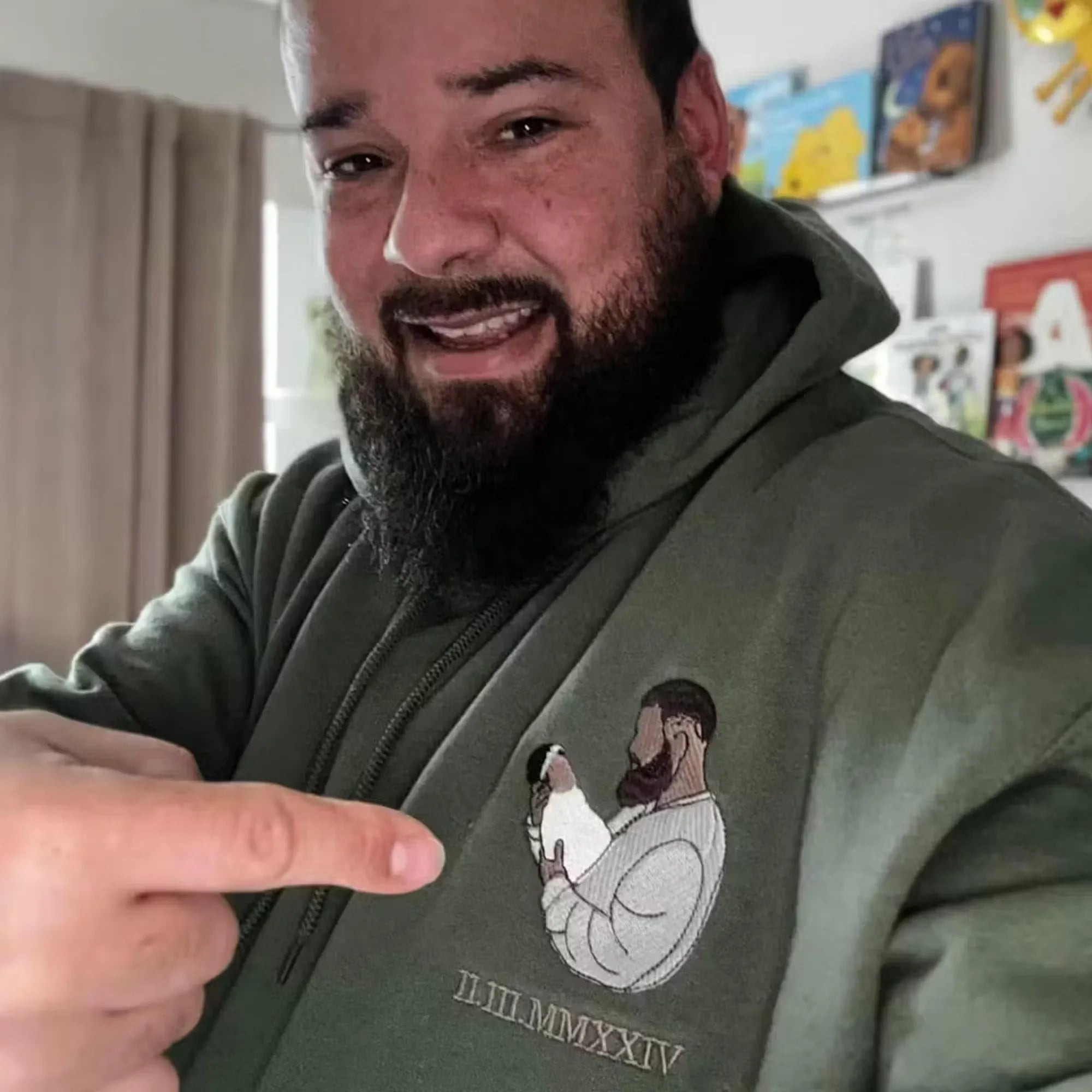 Custom Embroidered Portrait Hoodie – Personalized Family Photo Gift, Unique Keepsake Sweatshirt for Moms, Dads, and Loved Ones