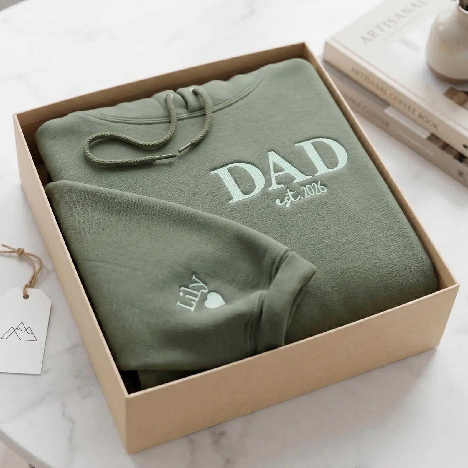 Custom Dad Hoodie – Personalized Embroidered Dad EST Sweatshirt with Kids’ Names, New Dad Hoodie, Cool Dads Club Gift