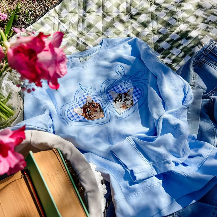 Sweat-shirt personnalisé de baseball avec nœud latéral découpé – Nom et numéro personnalisés, motif nœud coquette mignon