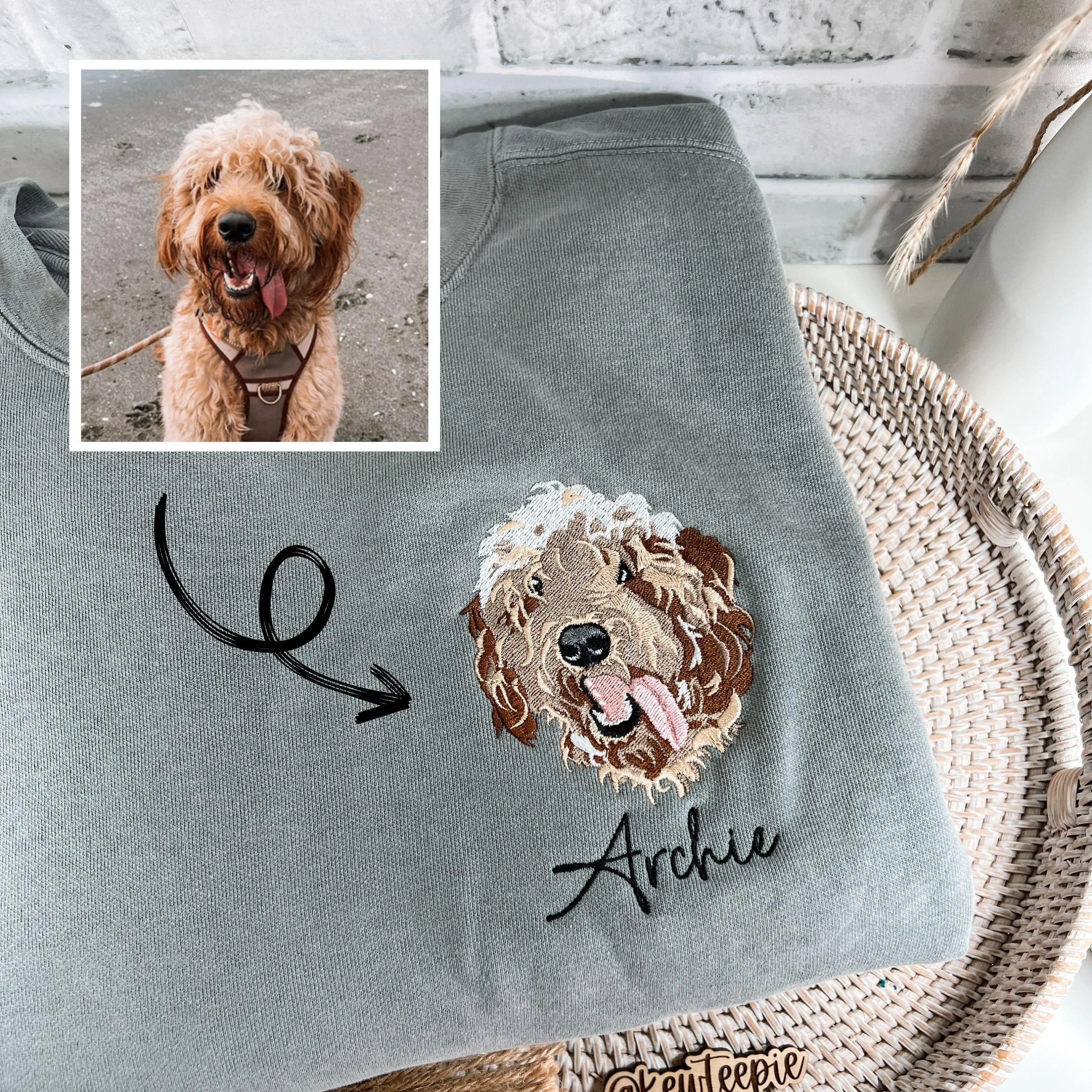 Individuell besticktes Haustier-Gesicht Sweatshirt / Hoodie – Personalisiertes Hunde- & Katzenporträt nach Foto, Geschenk für Tierliebhaber