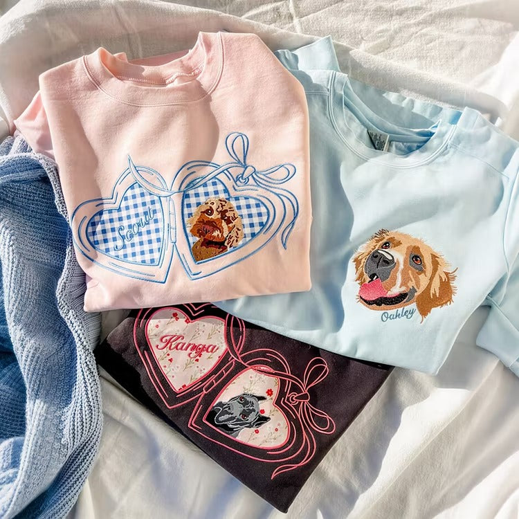 Sweat-shirt personnalisé de baseball avec nœud latéral découpé – Nom et numéro personnalisés, motif nœud coquette mignon