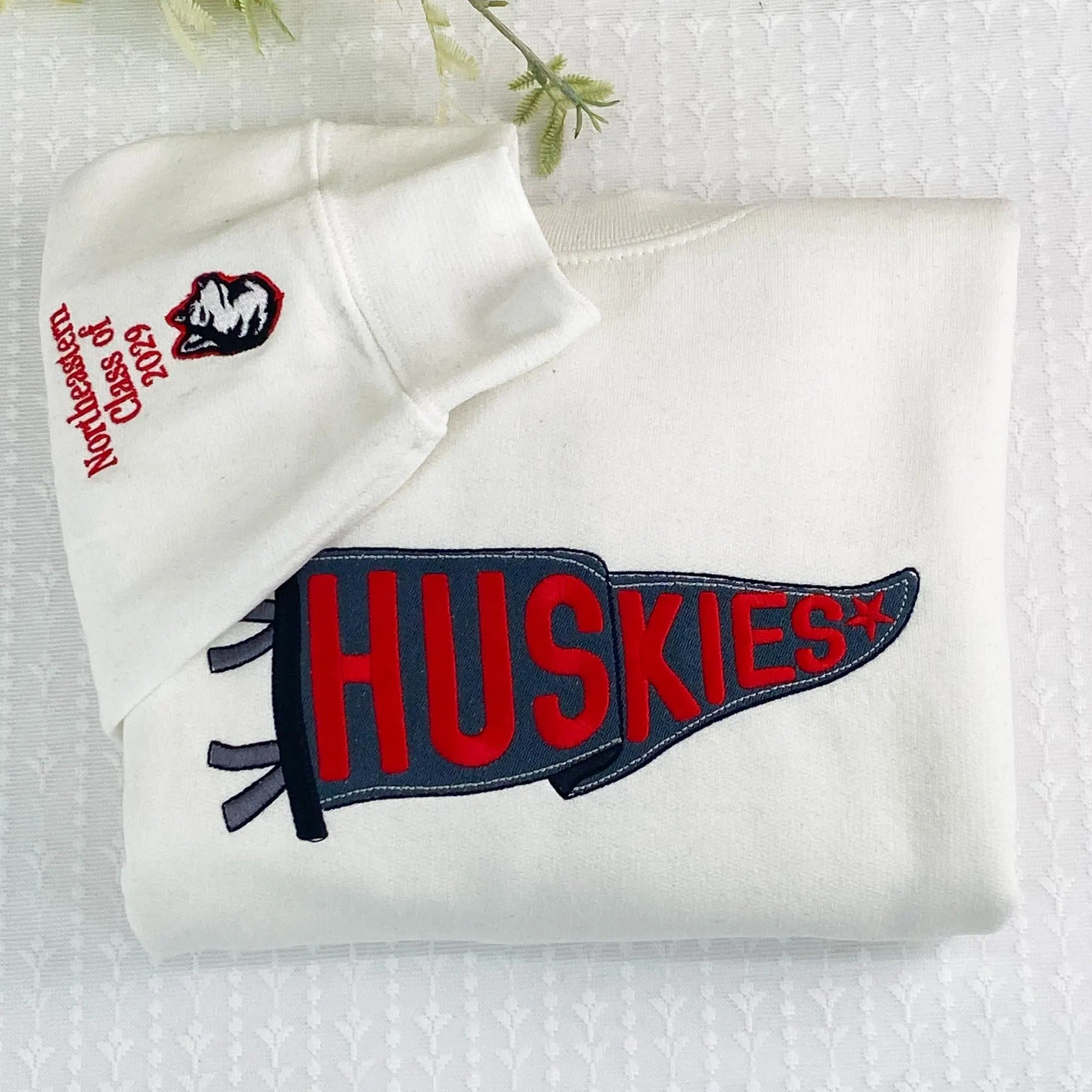 Sudadera personalizada con corte de lazo lateral para niños – Nombre y número personalizados, diseño de lazo coqueto