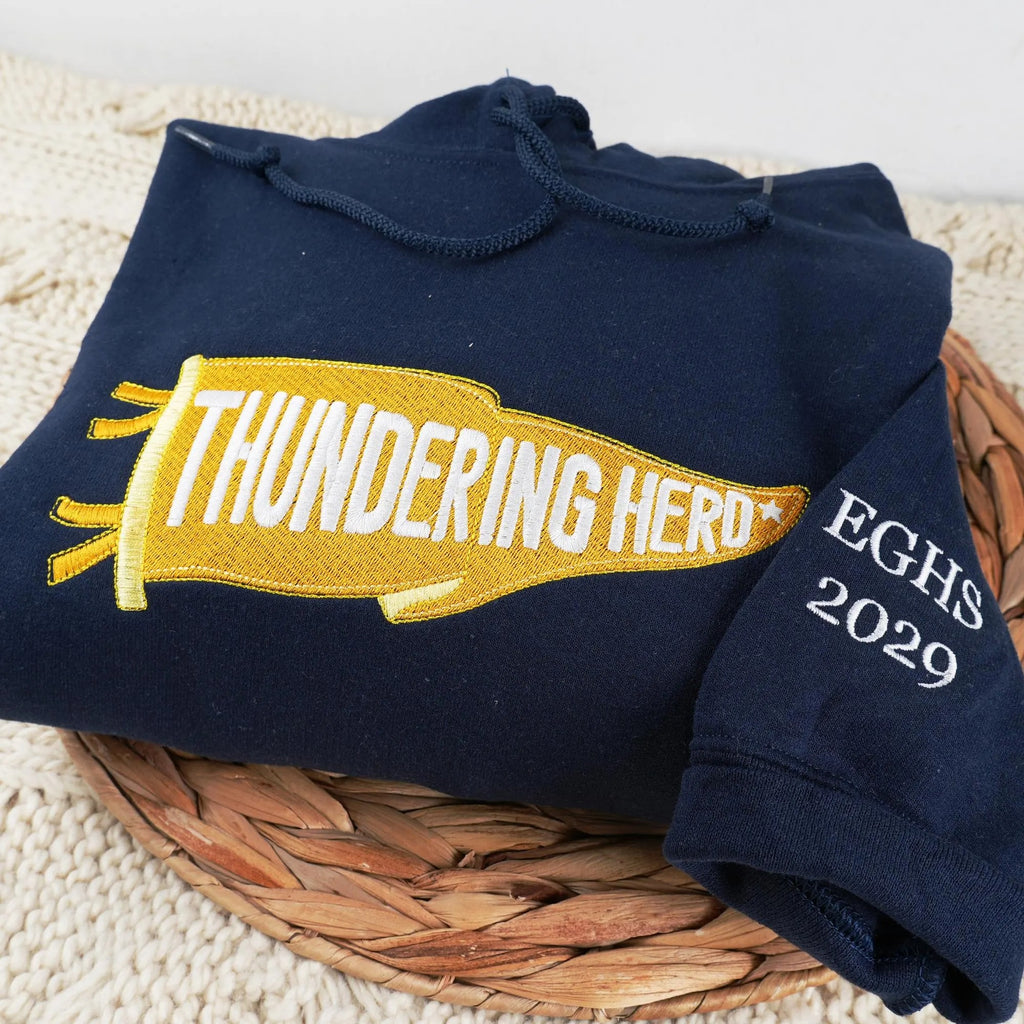 Sudadera personalizada con corte de lazo lateral para niños – Nombre y número personalizados, diseño de lazo coqueto