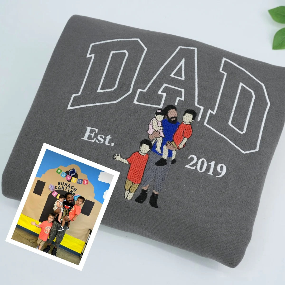 Custom Embroidered Papa/Papi/Papá/Dad Sweatshirt & Hoodie – Personalized Father & Child Photo Gift